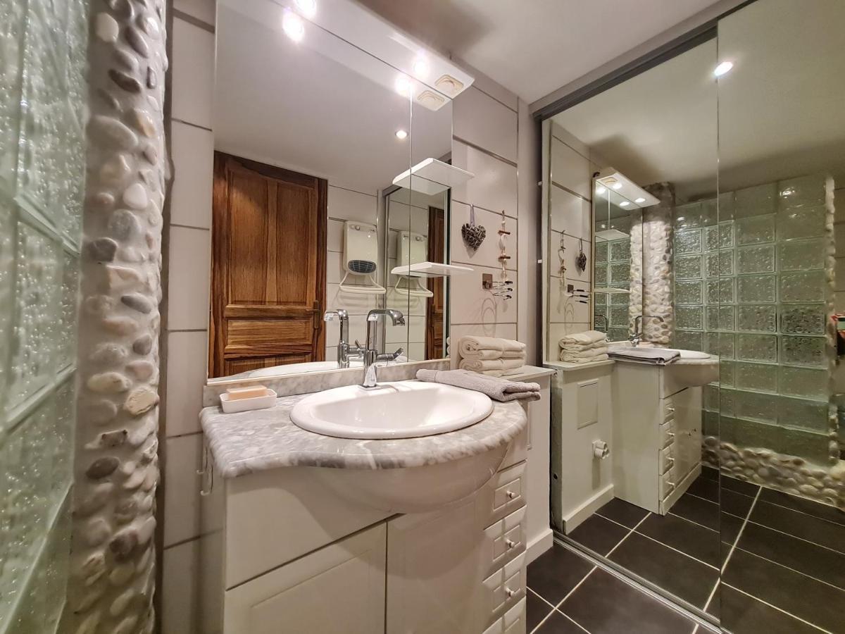 Bel Appartement Renove, Avec Terrasse Et Piscine Ла-Круа-Вальме Екстер'єр фото